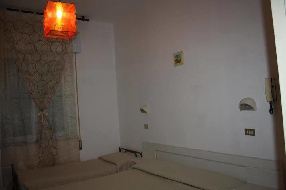 Elsi Hotel Rimini Eksteriør bilde